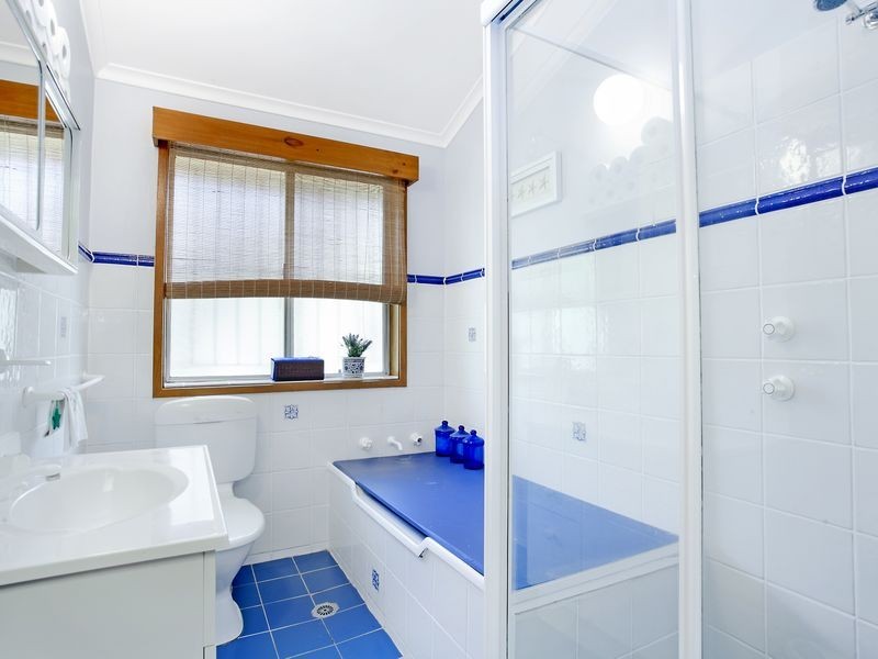 64 Bambridge Street, Weetangera ACT 2614