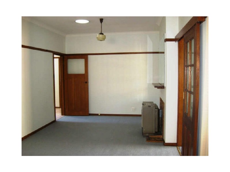 12 Frome Street, Narrabundah ACT 2604