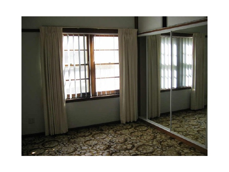 12 Frome Street, Narrabundah ACT 2604