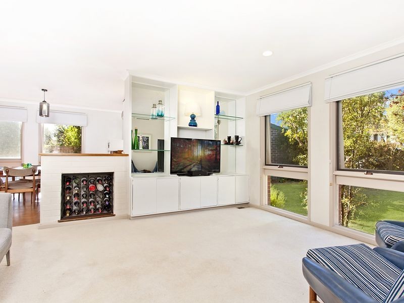 12 Shore Place, Weston ACT 2611