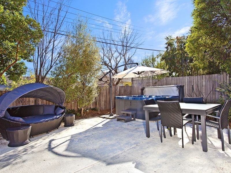 12 Shore Place, Weston ACT 2611