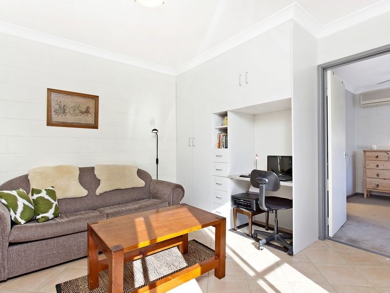 12 Shore Place, Weston ACT 2611