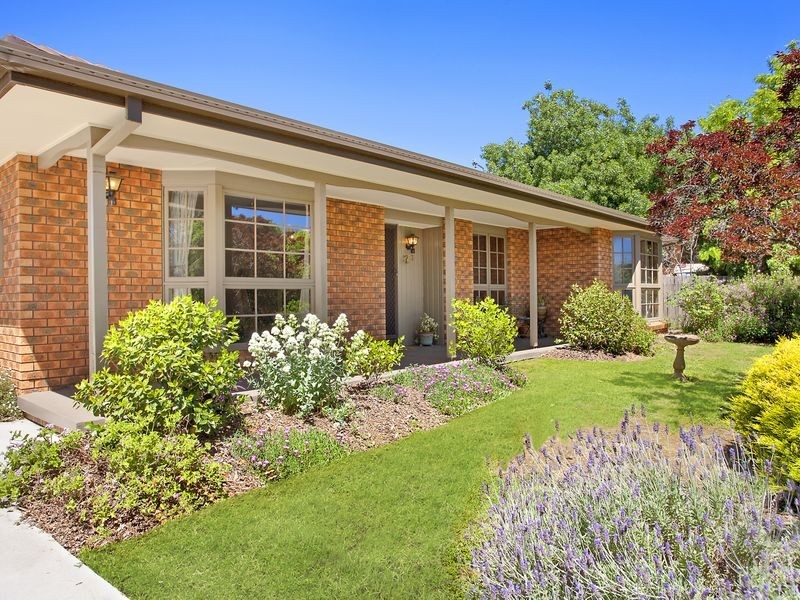 13 Groveland Crescent, Isabella Plains ACT 2905