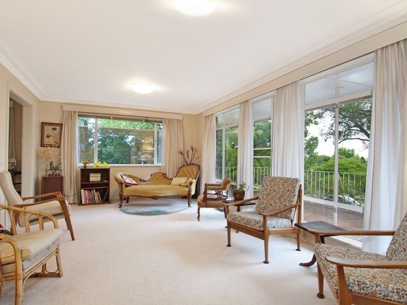 2 Dugan Street, Deakin ACT 2600