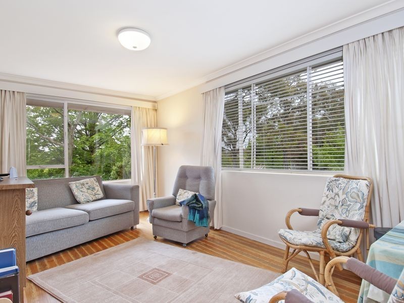 2 Dugan Street, Deakin ACT 2600