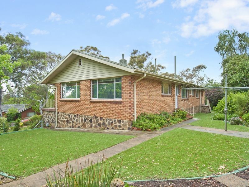 2 Dugan Street, Deakin ACT 2600