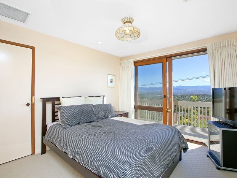 36 Appel Crescent, Fadden ACT 2904