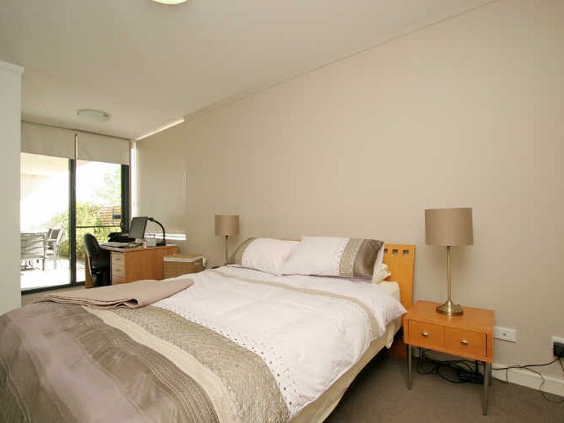 30/53 Eyre Street, Kingston ACT 2604