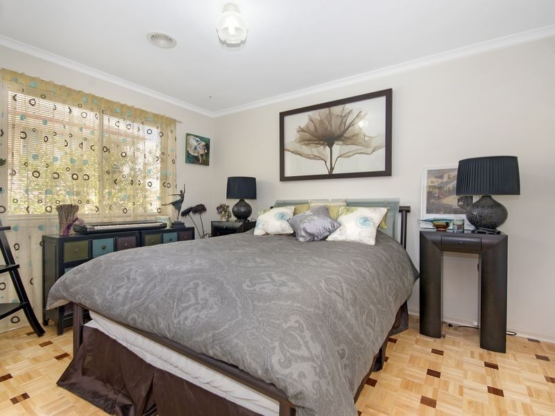 25 Montgomery Place, Conder ACT 2906