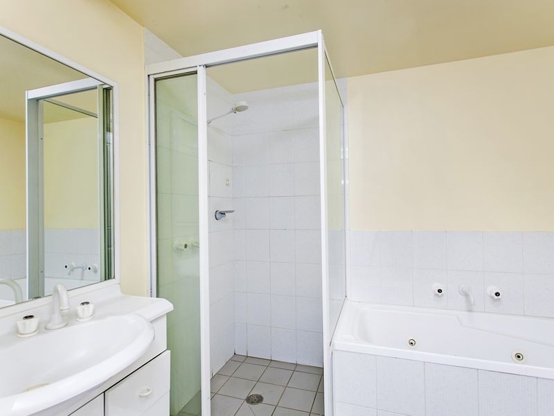 6/50 Leahy Close, Narrabundah ACT 2604