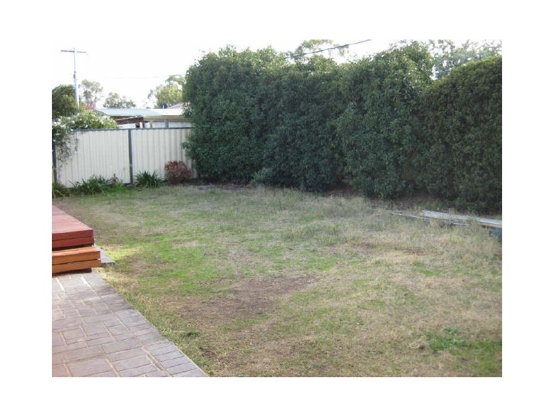 11 Battersby Cct, Kambah ACT 2902