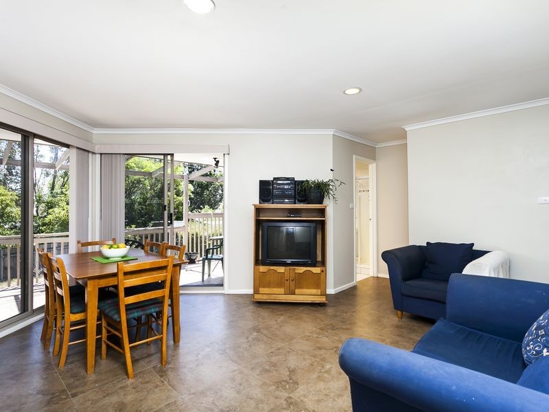 36 Derrington Crescent, Bonython ACT 2905
