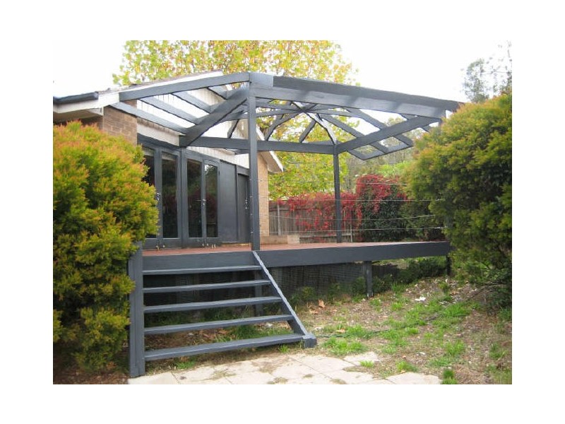 6 Esk Place, Lyons ACT 2606