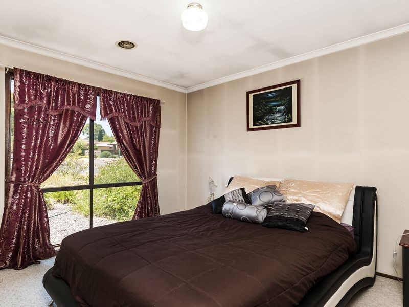 1 Rylah Crescent, Wanniassa ACT 2903