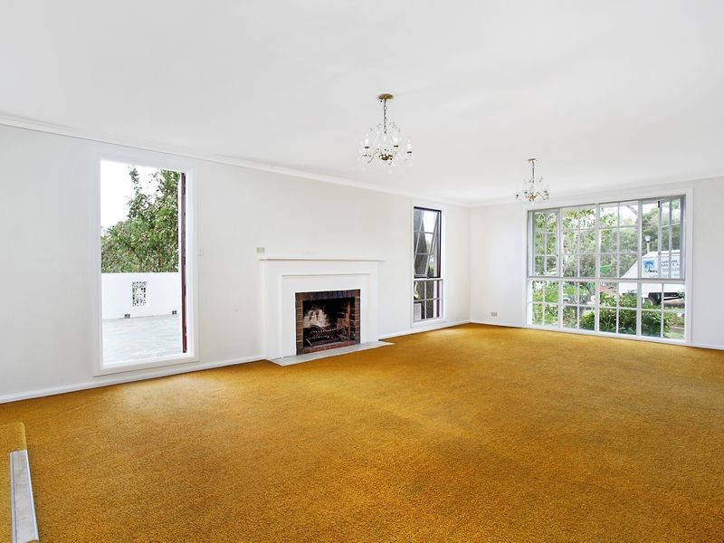 12 Beauchamp Street, Deakin ACT 2600