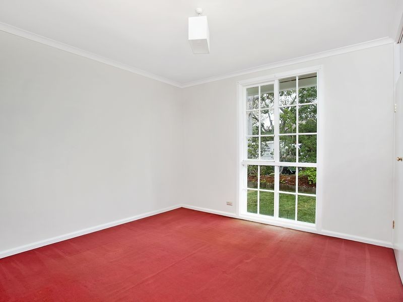 12 Beauchamp Street, Deakin ACT 2600