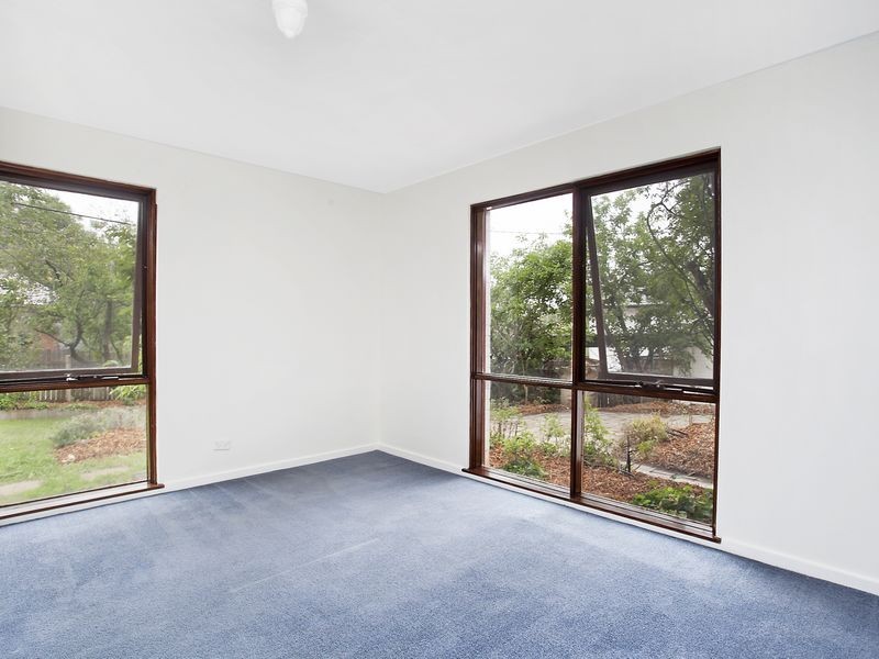 12 Beauchamp Street, Deakin ACT 2600