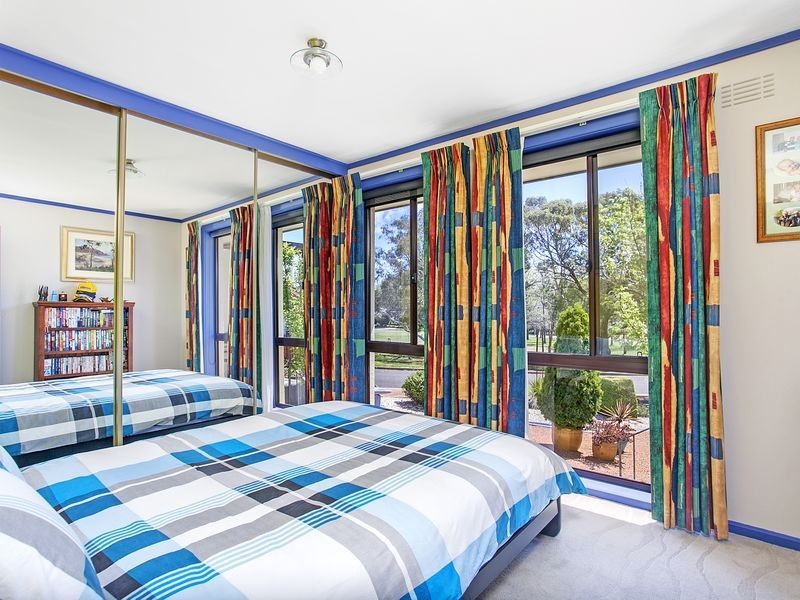 16 Draper Crescent, Higgins ACT 2615