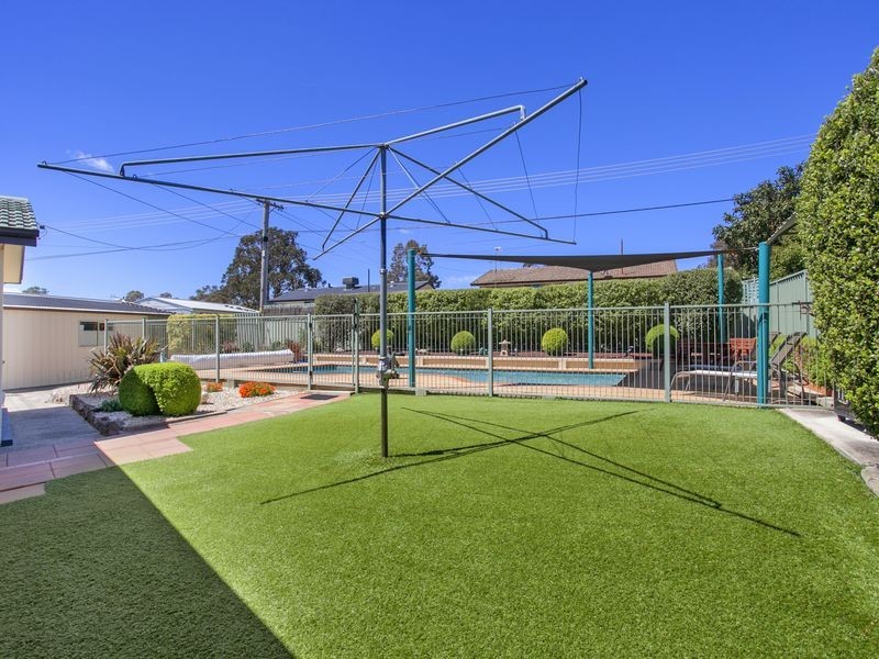 16 Draper Crescent, Higgins ACT 2615