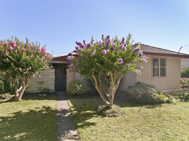 6 Turner Place, Yarralumla ACT 2600