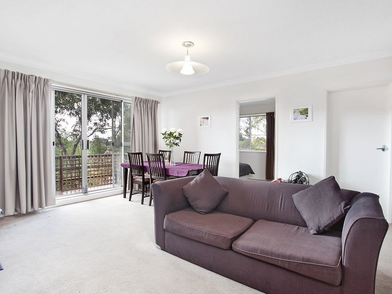 2/102 Henderson Road, Queanbeyan NSW 2620