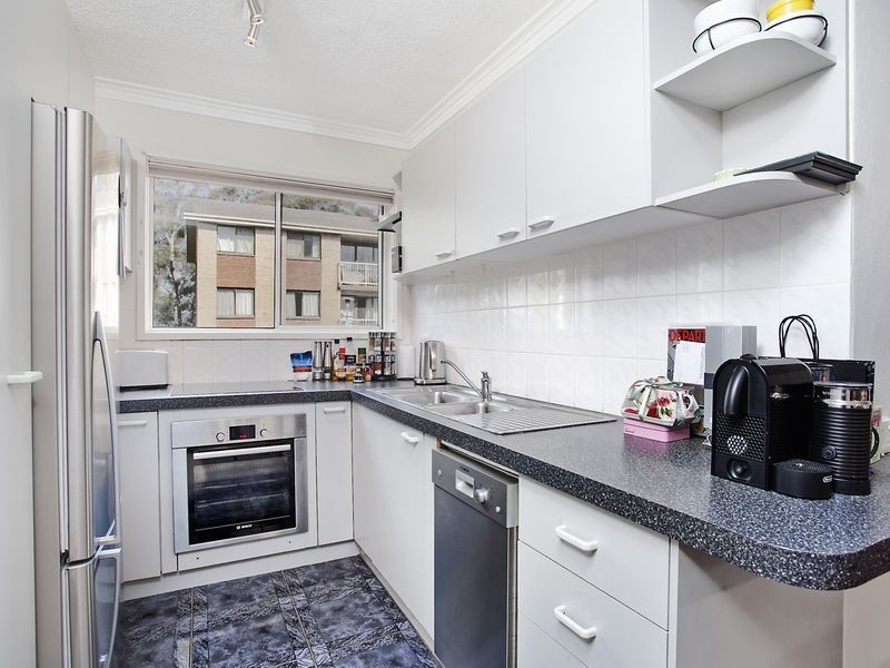 2/102 Henderson Road, Queanbeyan NSW 2620