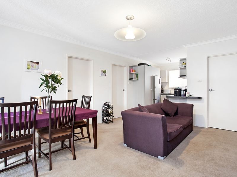 2/102 Henderson Road, Queanbeyan NSW 2620