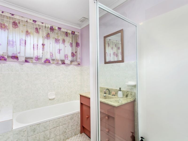 7 Powers Place, Latham ACT 2615