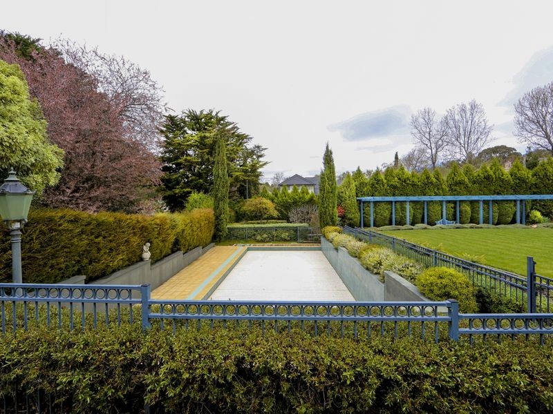 6 Tennyson Crescent, Forrest ACT 2603