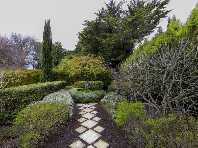 6 Tennyson Crescent, Forrest ACT 2603