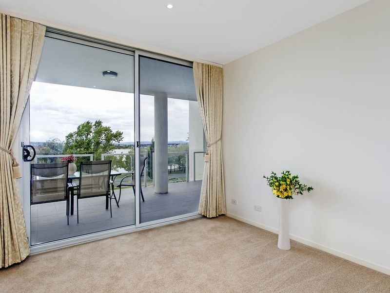 10/9 Bowen Drive, Barton ACT 2600