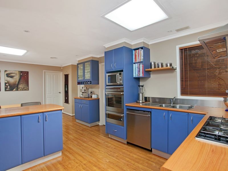 130 Langdon Avenue, Wanniassa ACT 2903