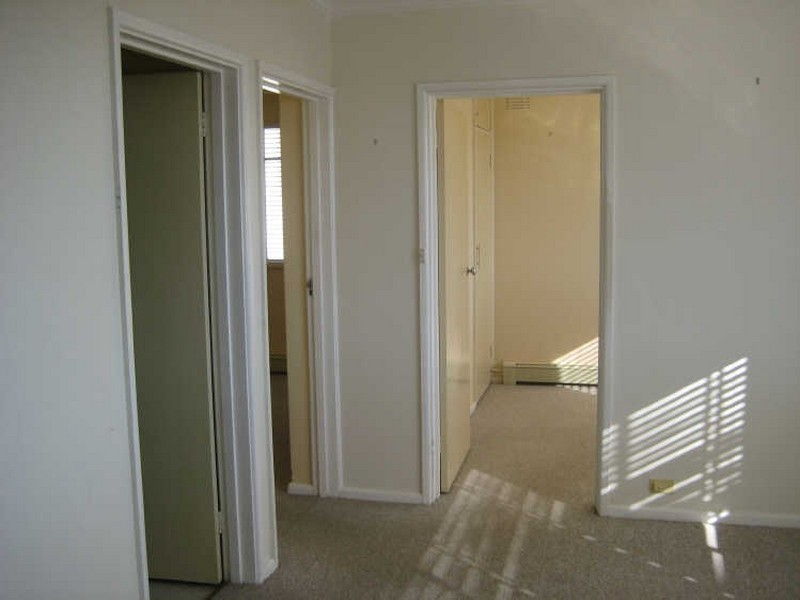 5/4 Nuyts Street, Red Hill ACT 2603