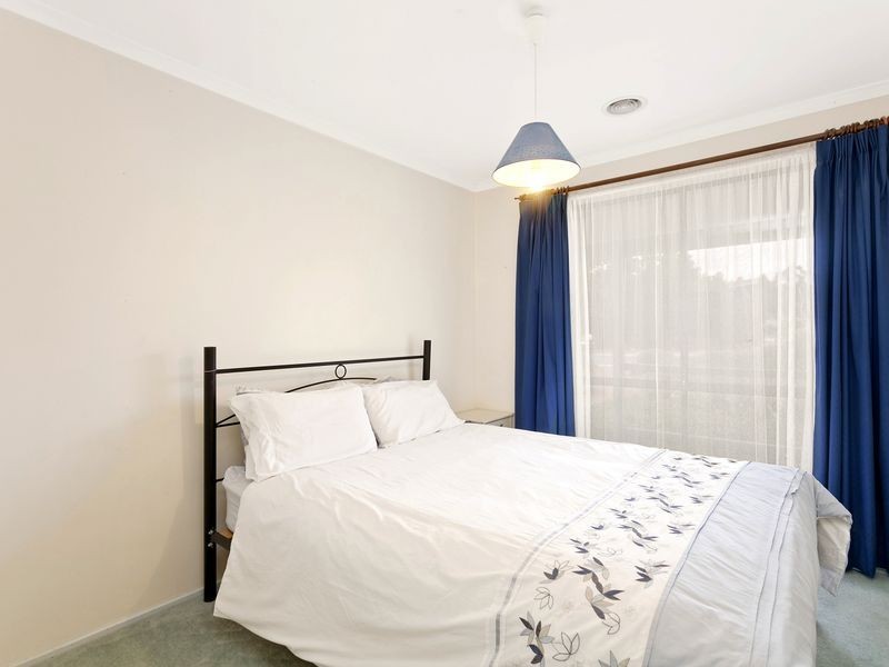 33 Fullerton Crescent, Richardson ACT 2905