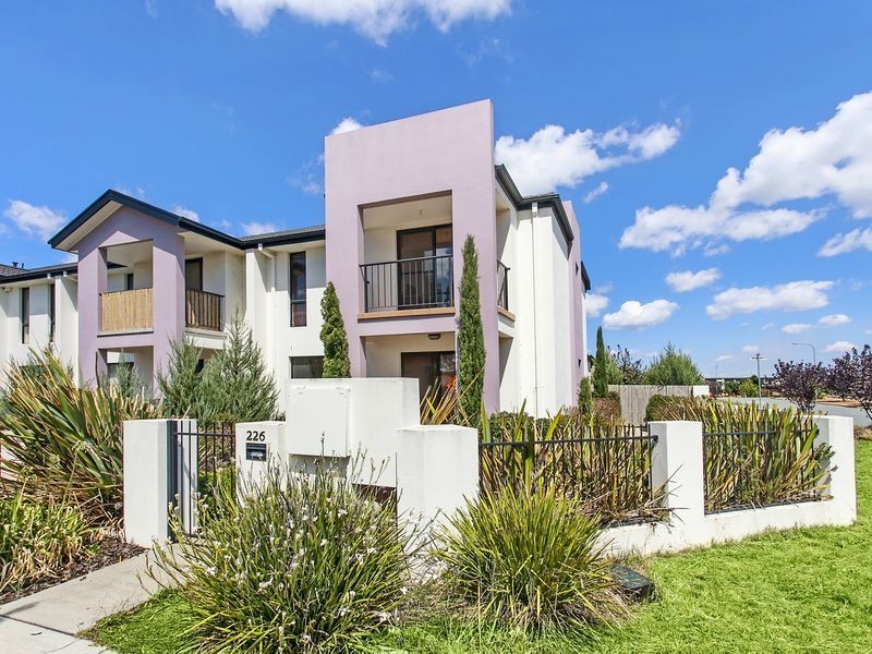 226 Anthony Rolfe Avenue, Gungahlin ACT 2912