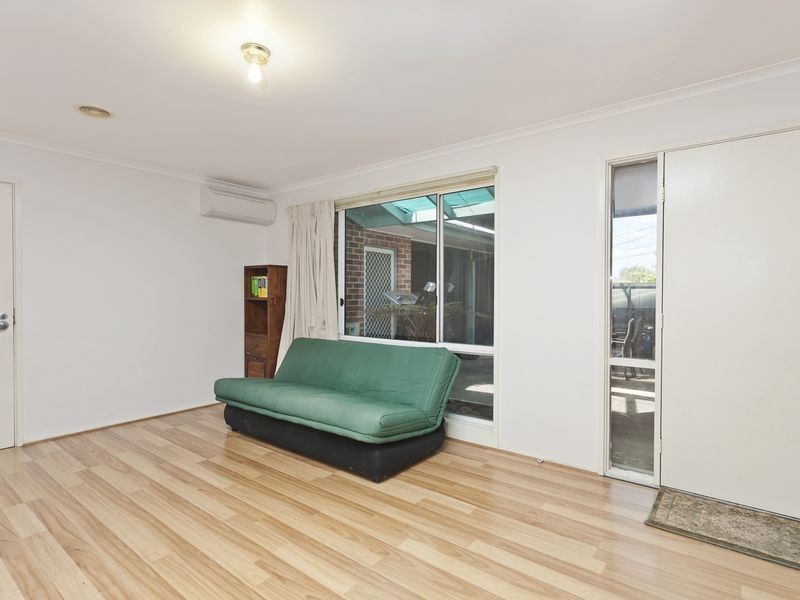 26 House Circuit, Banks ACT 2906