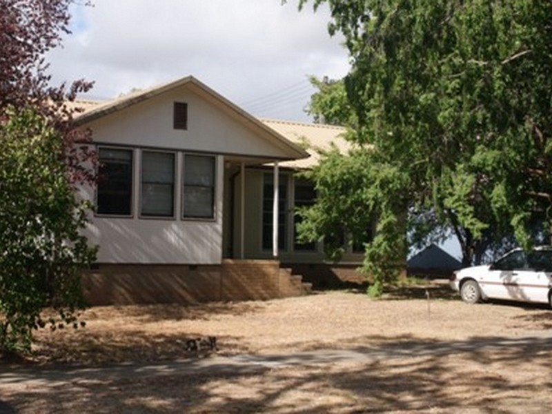 25 Carrington Street, Deakin ACT 2600