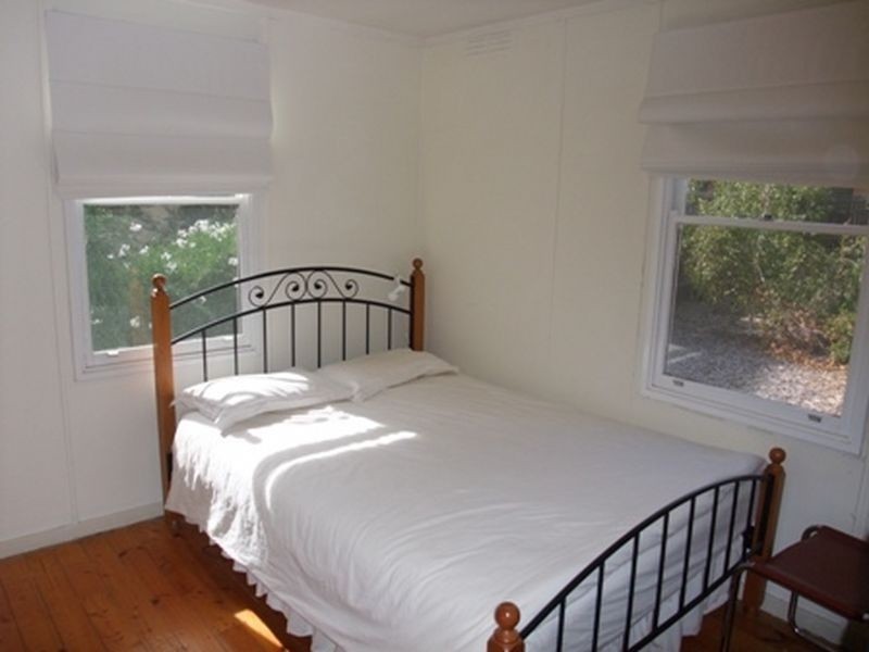 25 Carrington Street, Deakin ACT 2600