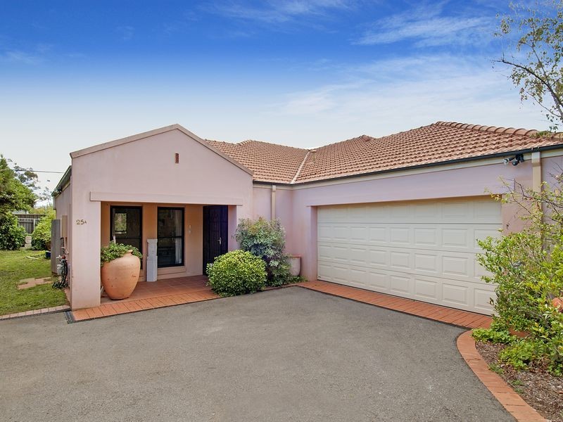 25A Empire Circuit, Forrest ACT 2603