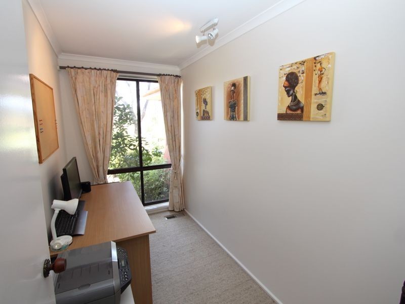 27 Embling Street, Wanniassa ACT 2903