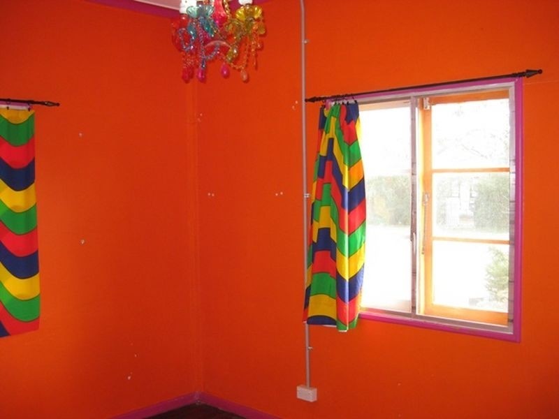 9 Euroka Street, Narrabundah ACT 2604