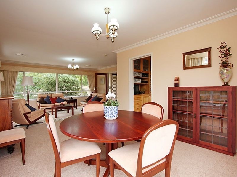 12 Birdwood Street, Hughes ACT 2605