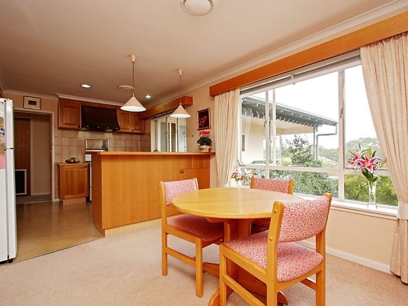 12 Birdwood Street, Hughes ACT 2605