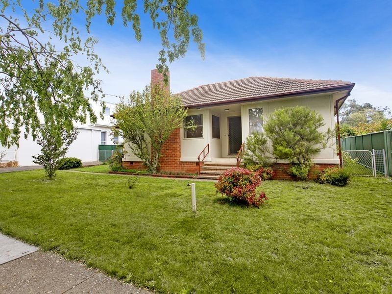 15 Carrington Street, Deakin ACT 2600