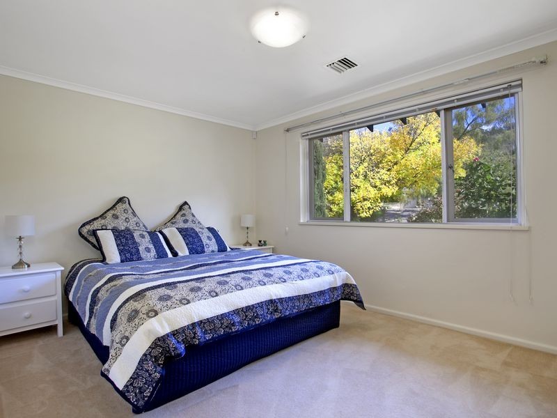 11 Anstey Street, Pearce ACT 2607