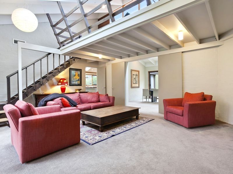 1 Hayes Crescent, Griffith ACT 2603