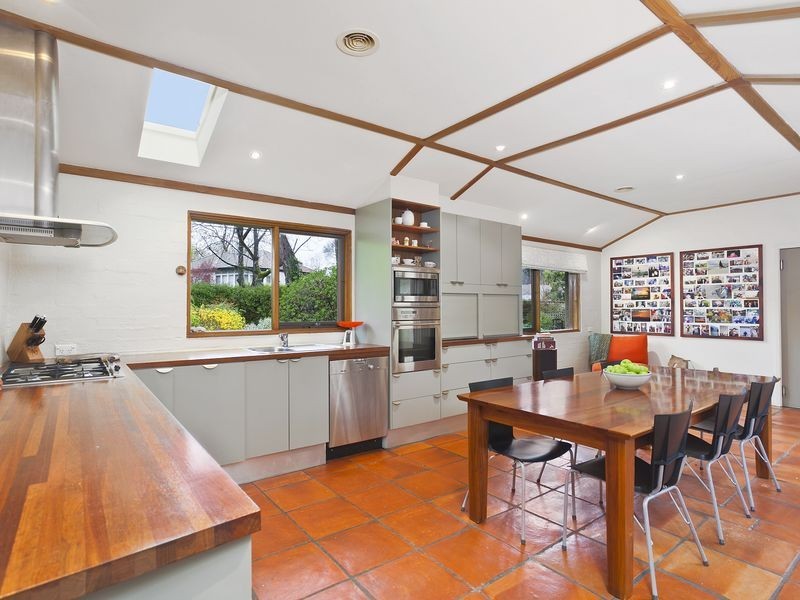 1 Hayes Crescent, Griffith ACT 2603