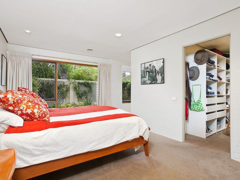 1 Hayes Crescent, Griffith ACT 2603