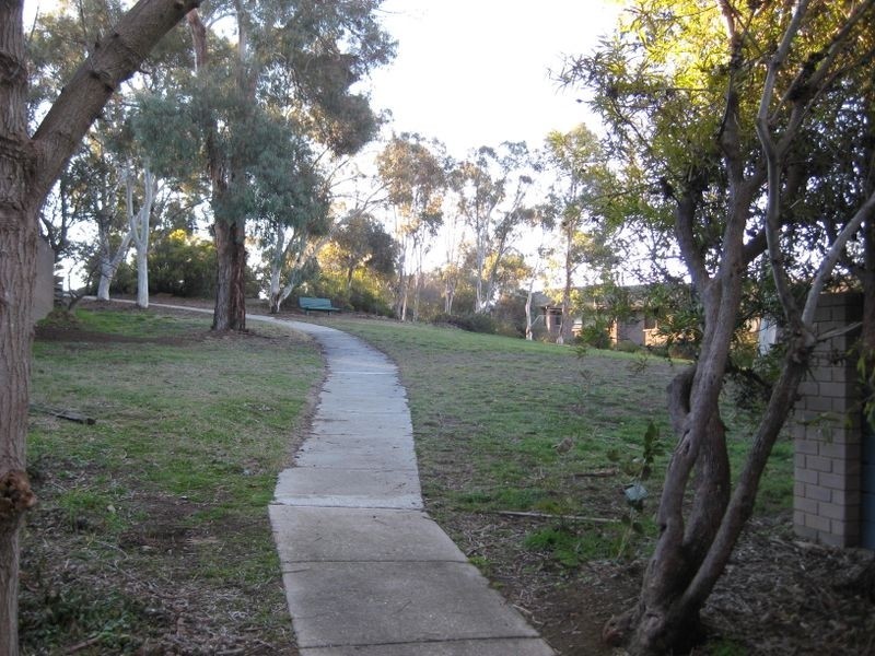 82 Barnet Close, Swinger Hill ACT 2606