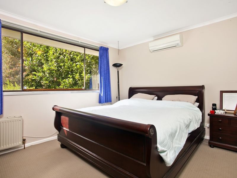 42 Heysen Street, Weston ACT 2611